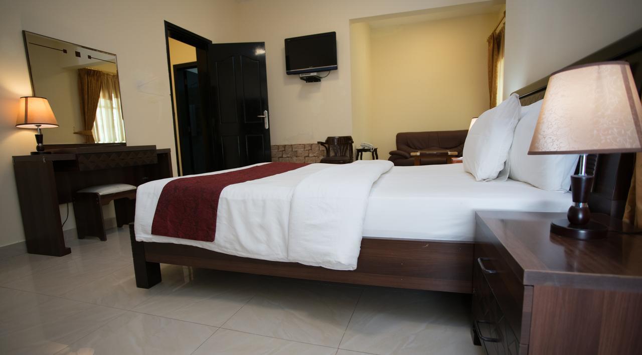 Tiger Home Hotel Apartments มัสกัต ภายนอก รูปภาพ