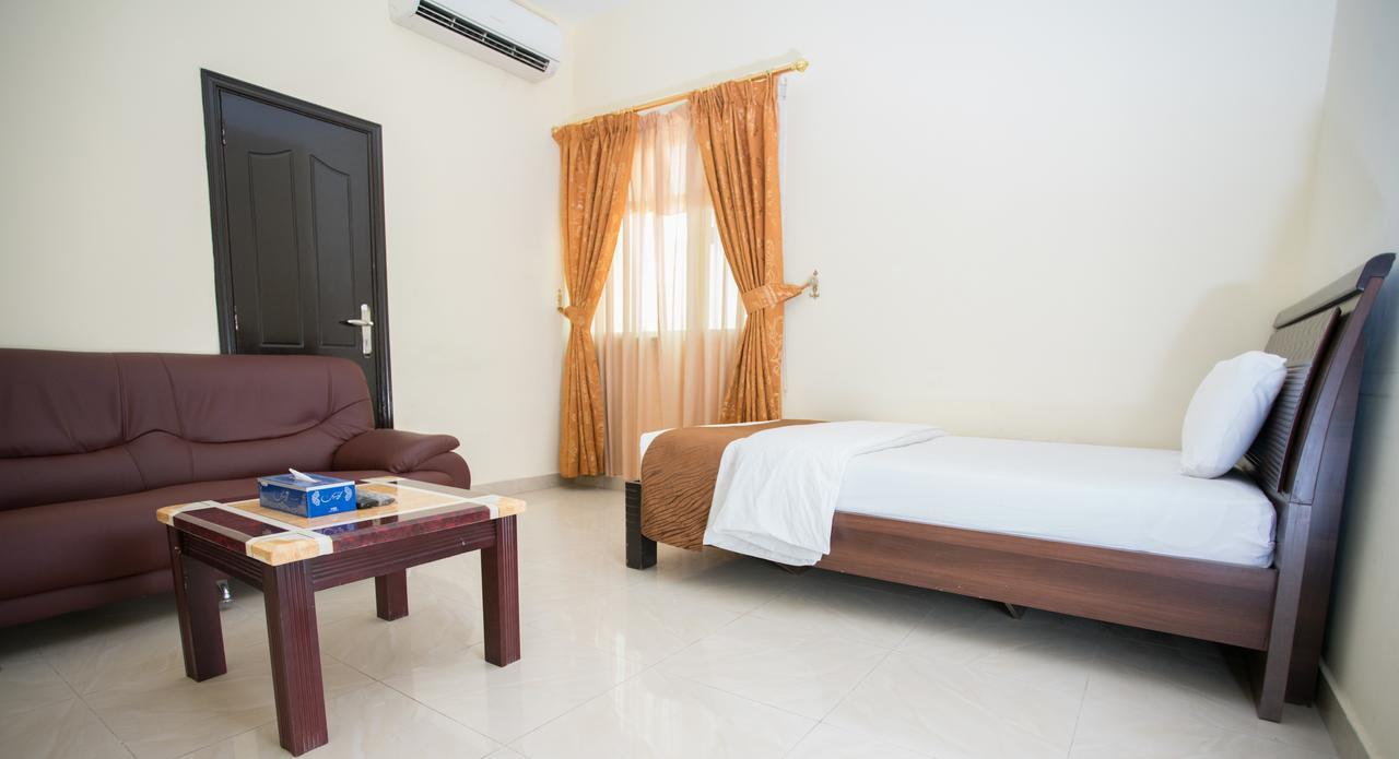 Tiger Home Hotel Apartments มัสกัต ภายนอก รูปภาพ