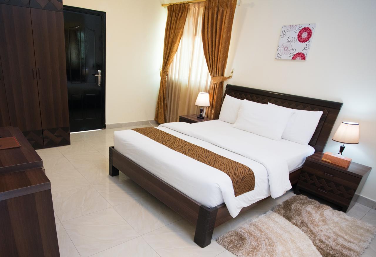 Tiger Home Hotel Apartments มัสกัต ภายนอก รูปภาพ