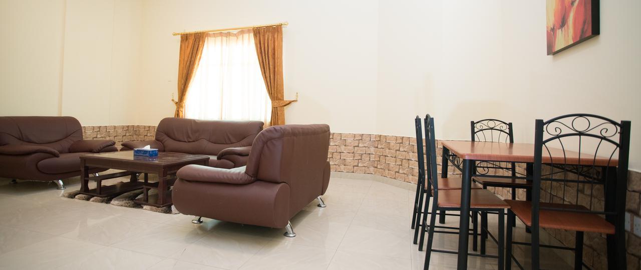 Tiger Home Hotel Apartments มัสกัต ภายนอก รูปภาพ