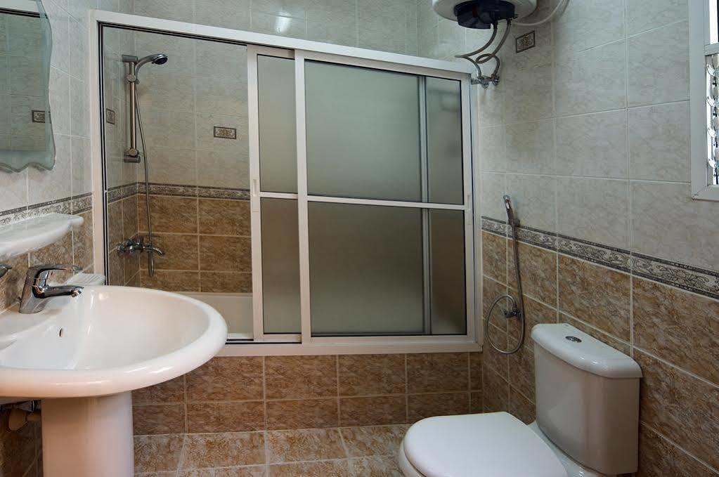 Tiger Home Hotel Apartments มัสกัต ภายนอก รูปภาพ