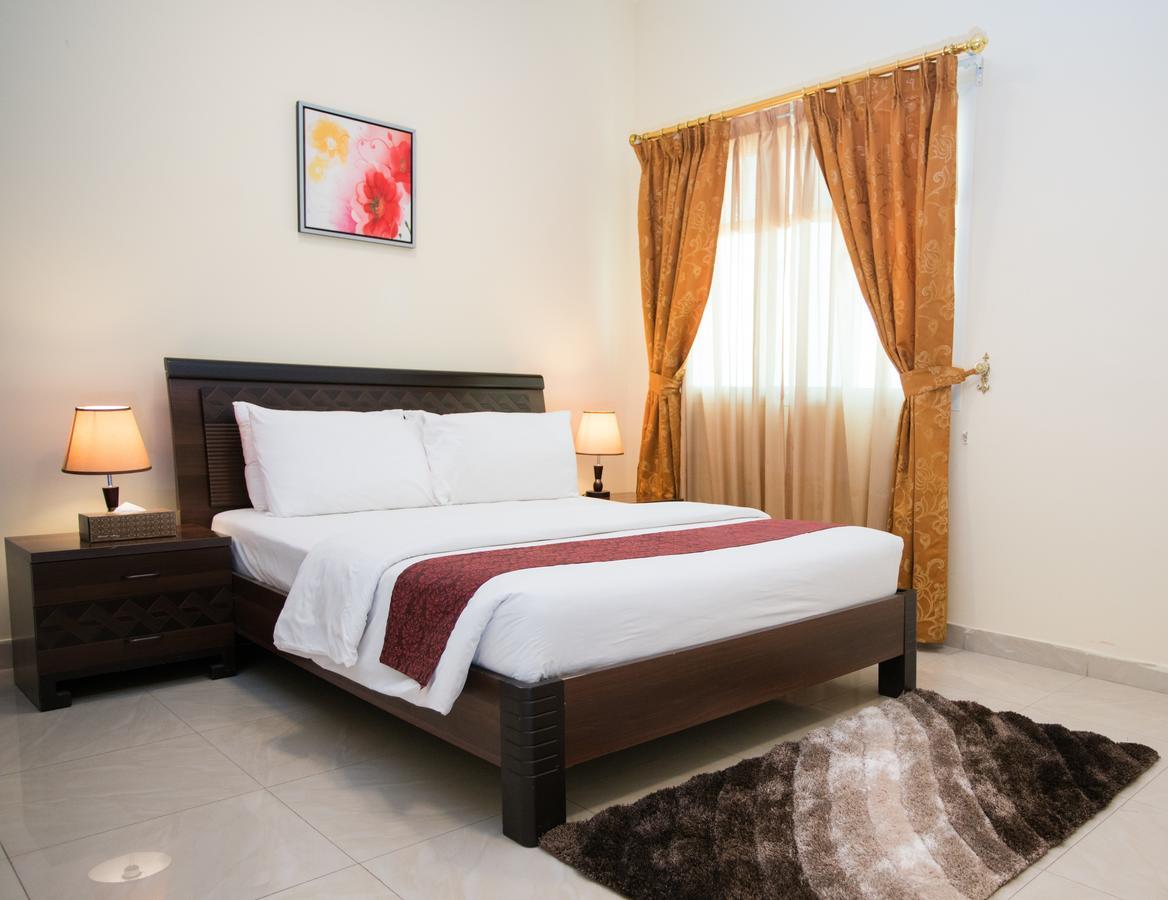 Tiger Home Hotel Apartments มัสกัต ภายนอก รูปภาพ